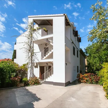 Nives In The Center - Free Parking * Сплит