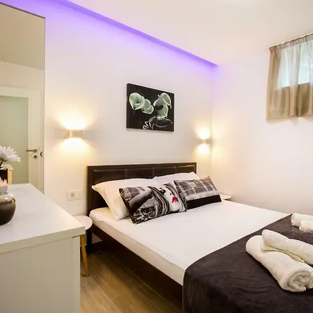 Nives In The Center - Free Parking *