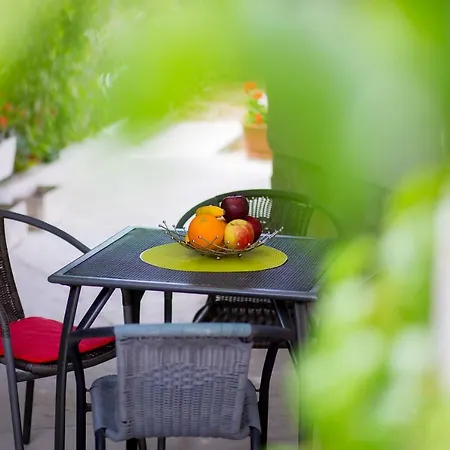 Nives In The Center - Free Parking