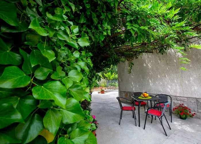 Nives In The Center - Free Parking Lägenhet Split