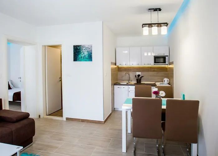 Nives In The Center - Free Parking Lägenhet Split