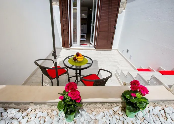 Nives In The Center - Free Parking *