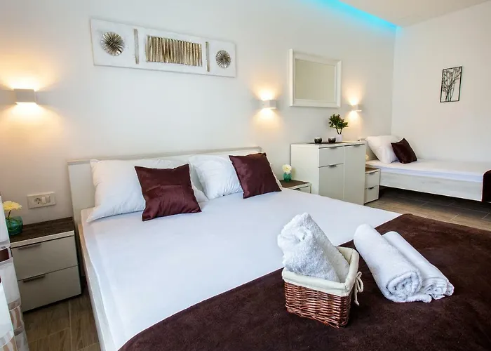 Nives In The Center - Free Parking *