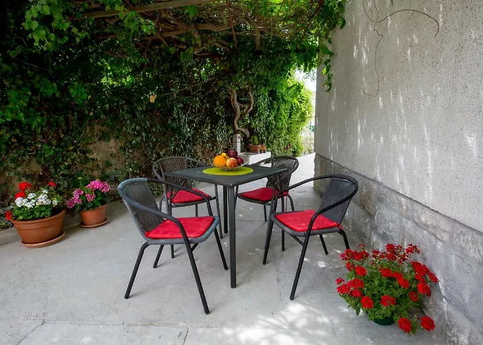 Nives In The Center - Free Parking Lägenhet Split