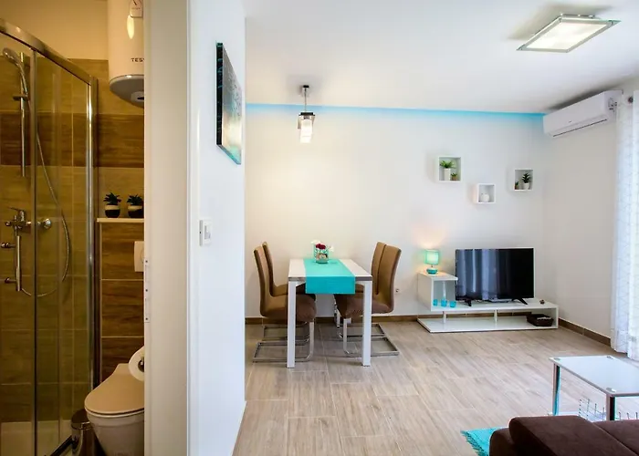 Nives In The Center - Free Parking Split