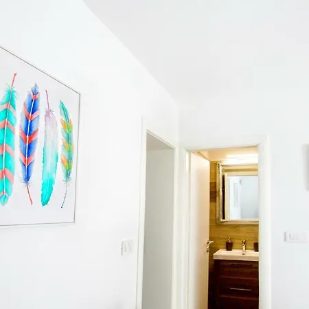 Apartment Nives In The Center - Free Parking Split