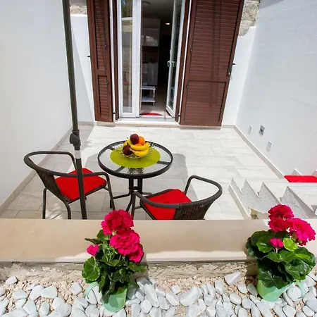 Nives In The Center - Free Parking *