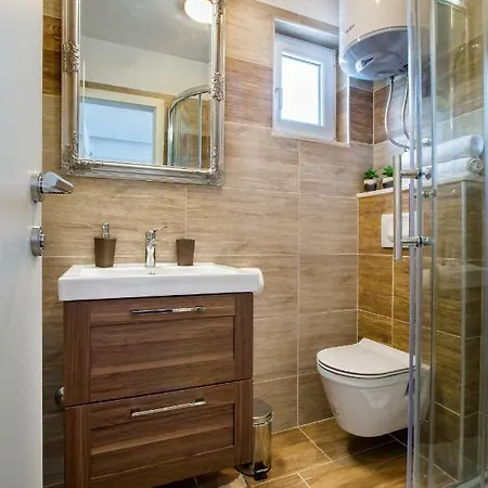 Appartement Nives In The Center - Free Parking *