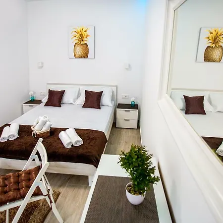 Nives In The Center - Free Parking *